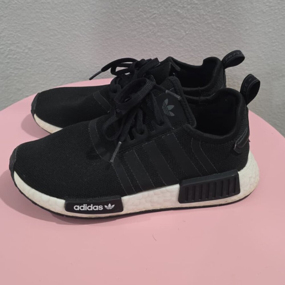 Adidas Kids NMD-R1 Sneakers Black And White Boys Size 3